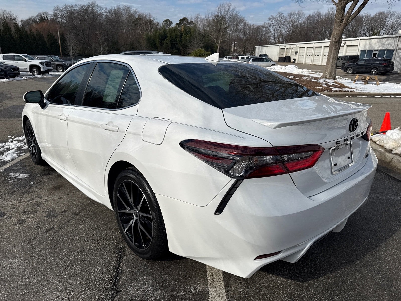 2023 Toyota Camry SE