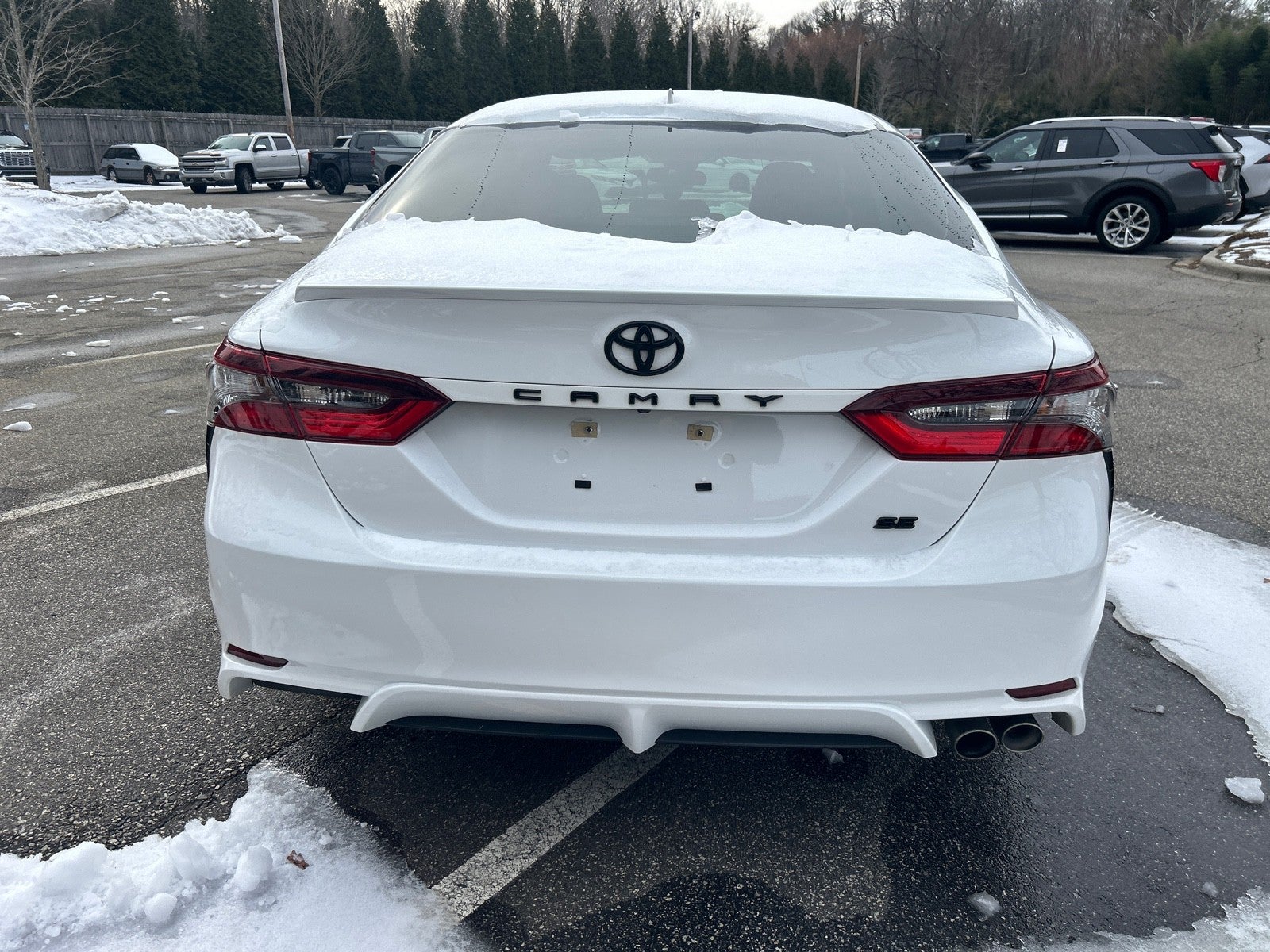2023 Toyota Camry SE