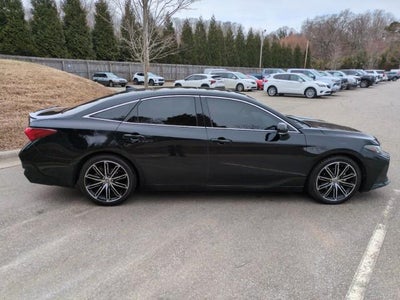 2022 Toyota Avalon Touring