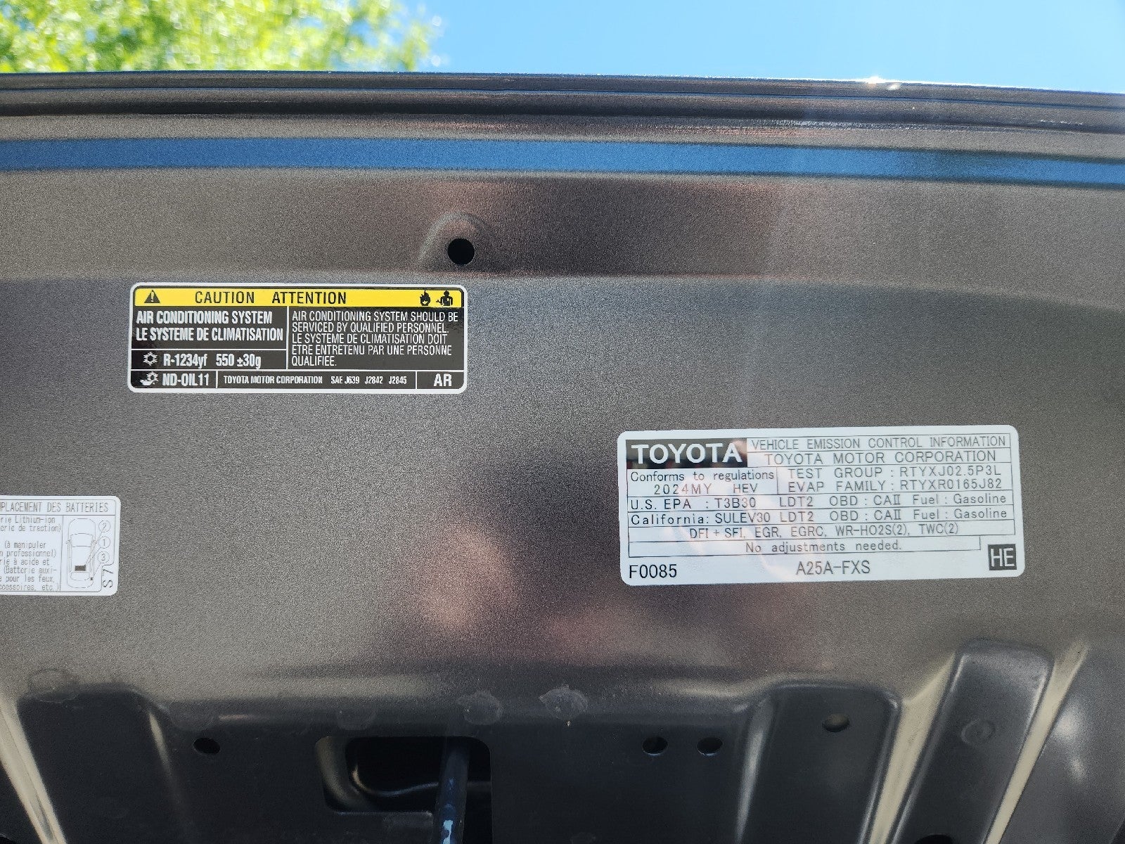 2024 Toyota RAV4 Hybrid XLE Premium