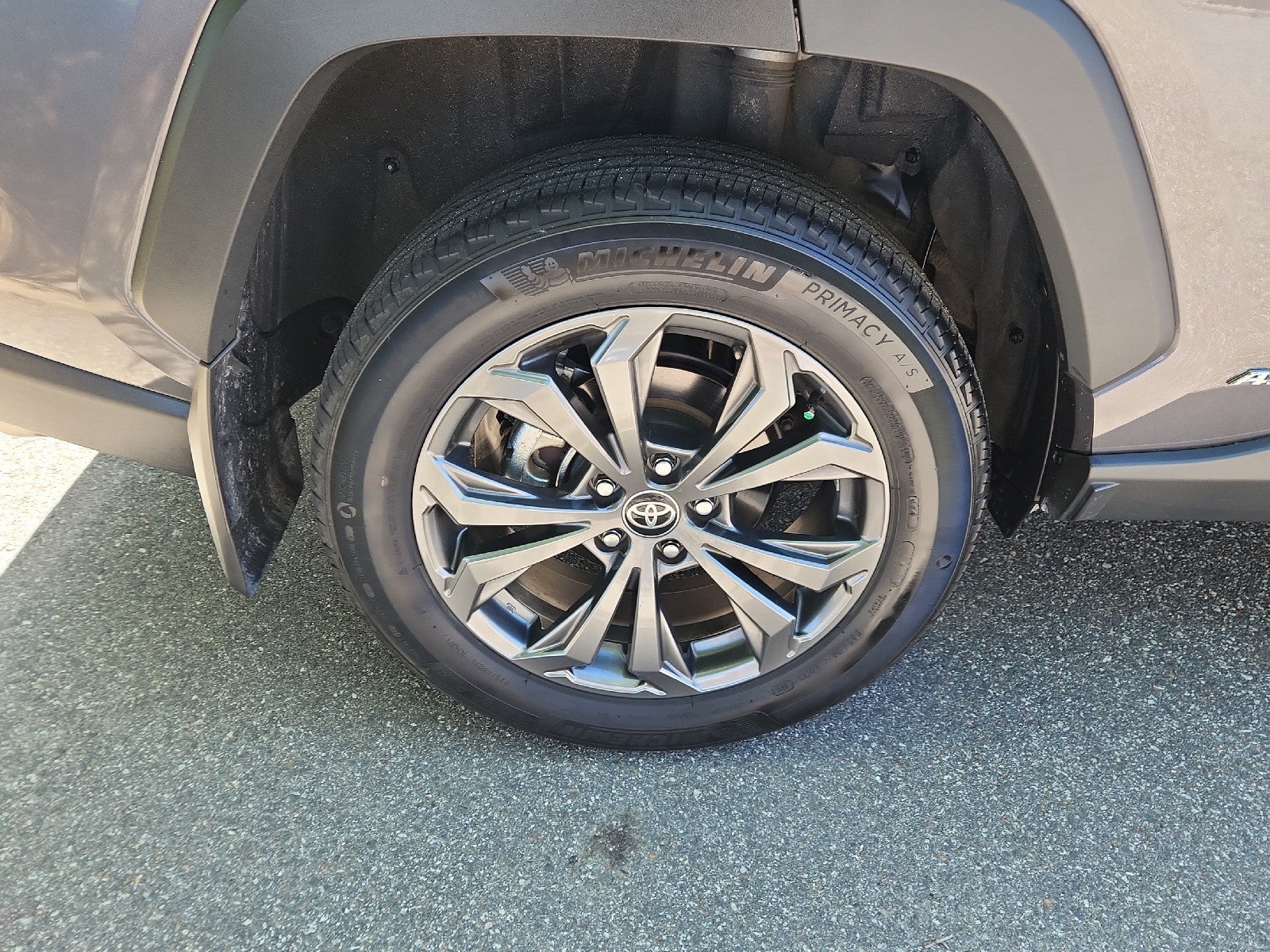 2024 Toyota RAV4 Hybrid XLE Premium