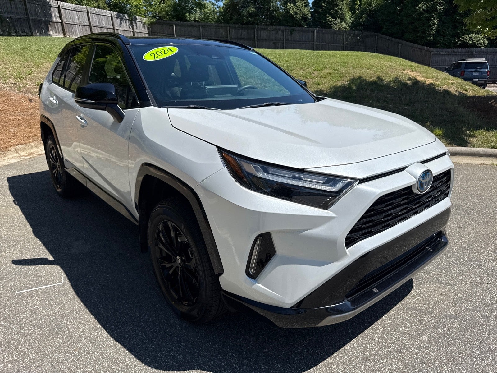2024 Toyota RAV4 Hybrid XSE