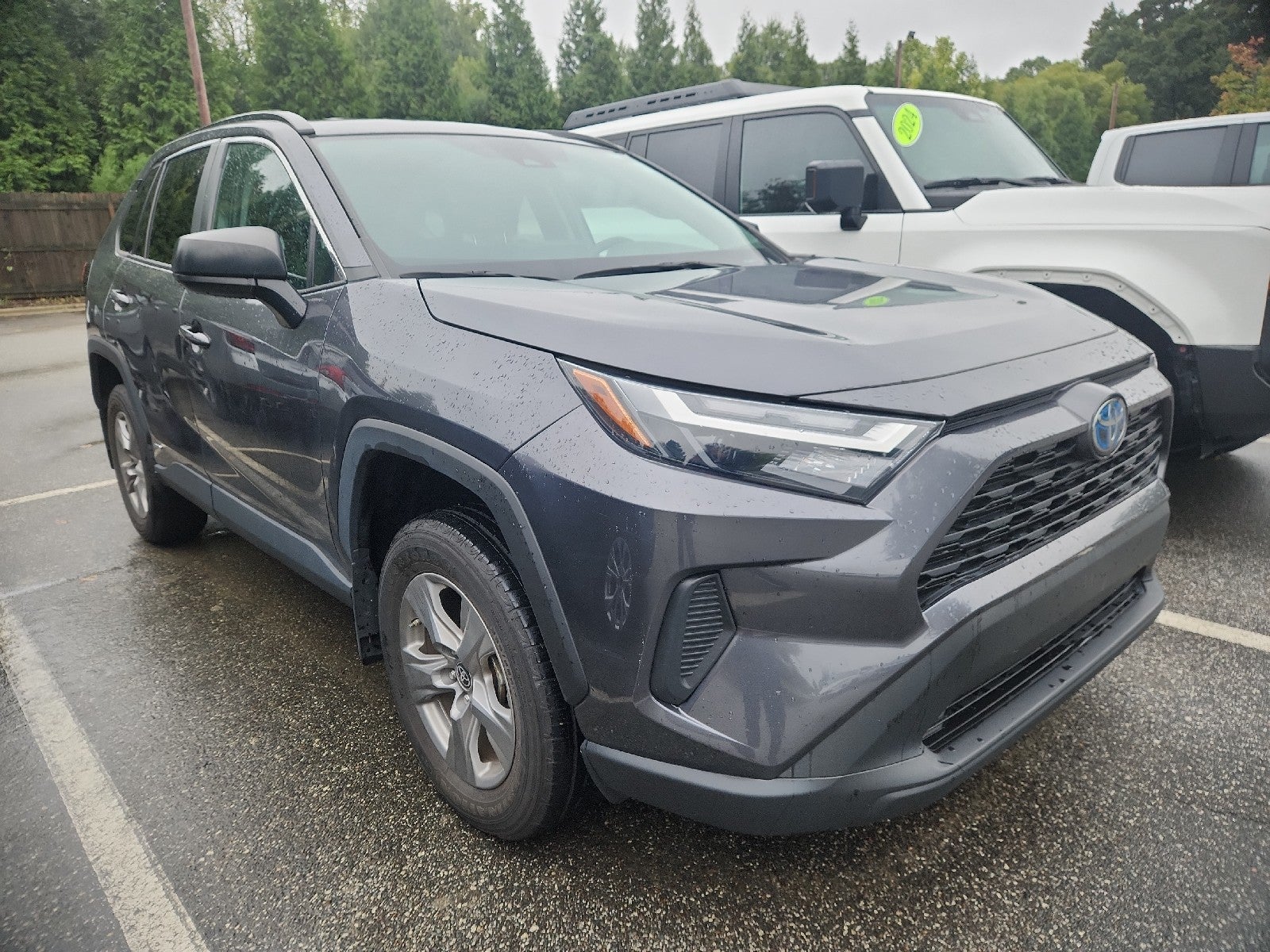 2024 Toyota RAV4 Hybrid LE