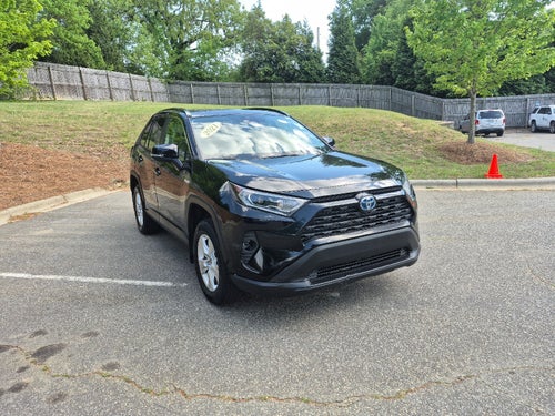 2021 Toyota RAV4 Hybrid XLE
