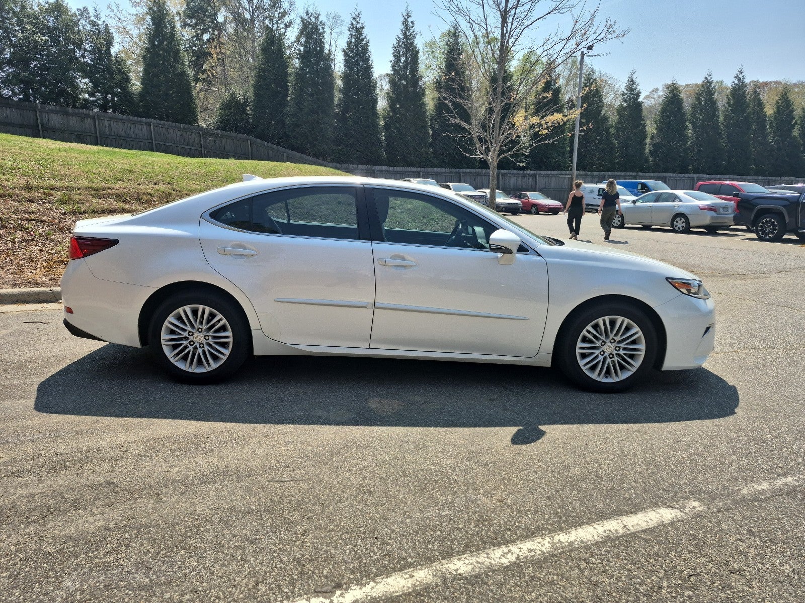 2016 Lexus ES 350 Luxury