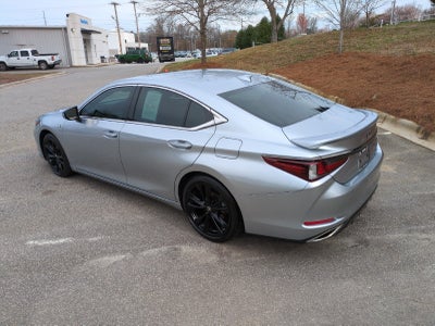 2023 Lexus ES ES 350 F SPORT Handling