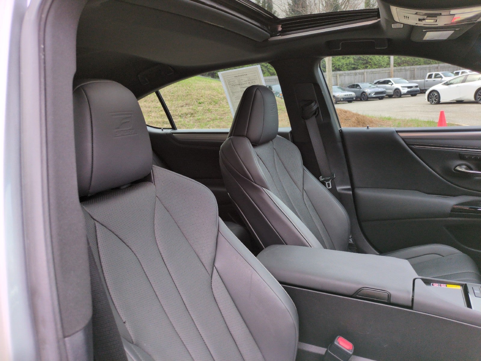 2023 Lexus ES ES 350 F SPORT Handling