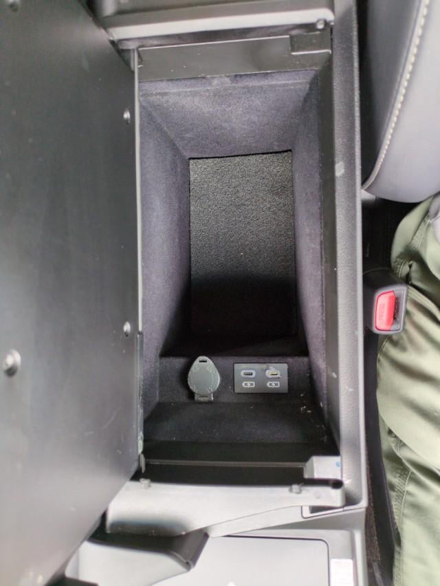 2023 Lexus ES ES 350 F SPORT Handling