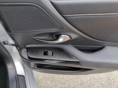 2023 Lexus ES ES 350 F SPORT Handling