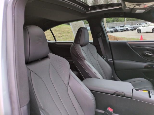 2023 Lexus ES ES 350 F SPORT Handling