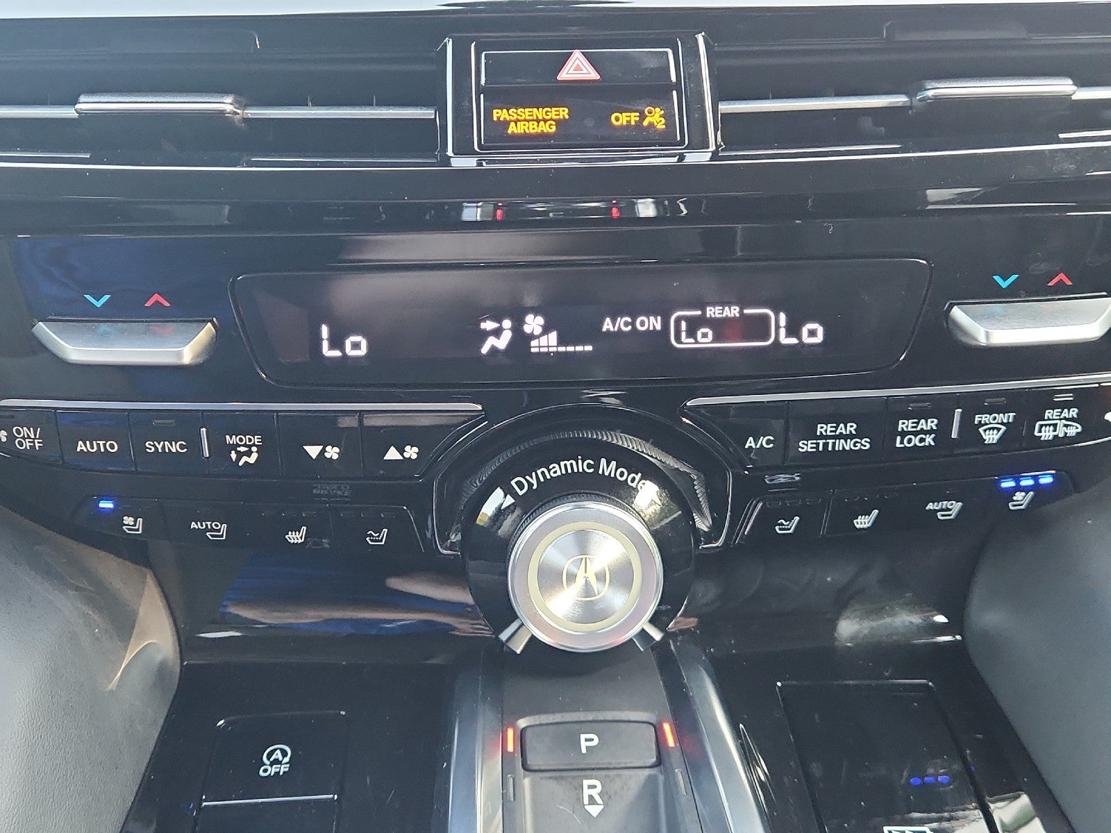2025 Acura MDX w/Advance Package