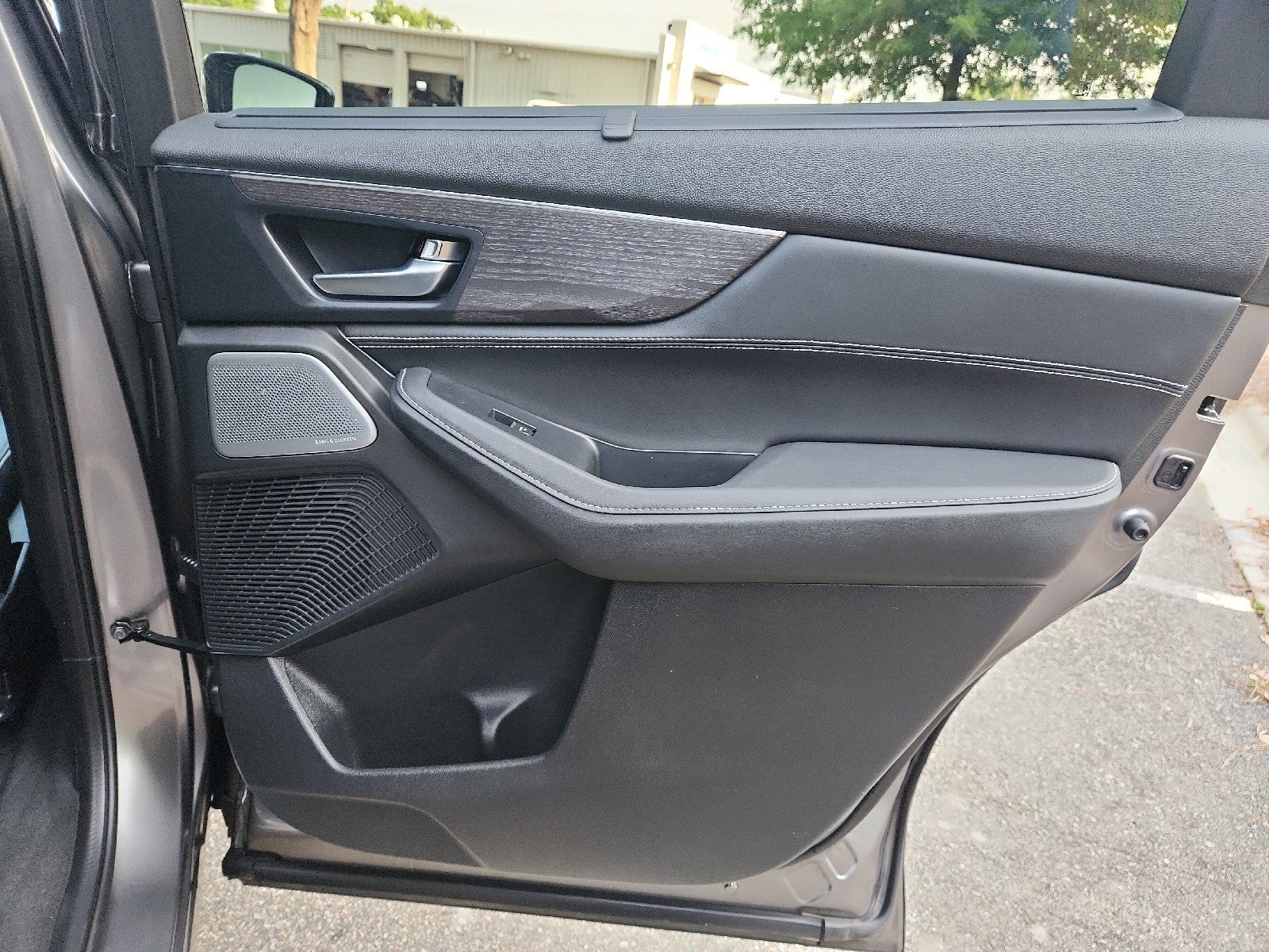 2025 Acura MDX w/Advance Package