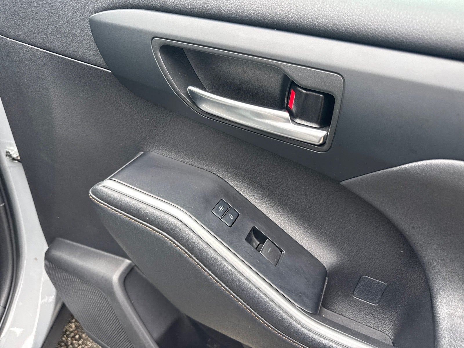 2022 Toyota Highlander Hybrid Bronze Edition