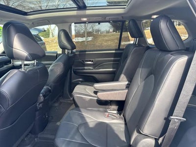 2024 Toyota Grand Highlander Hybrid XLE