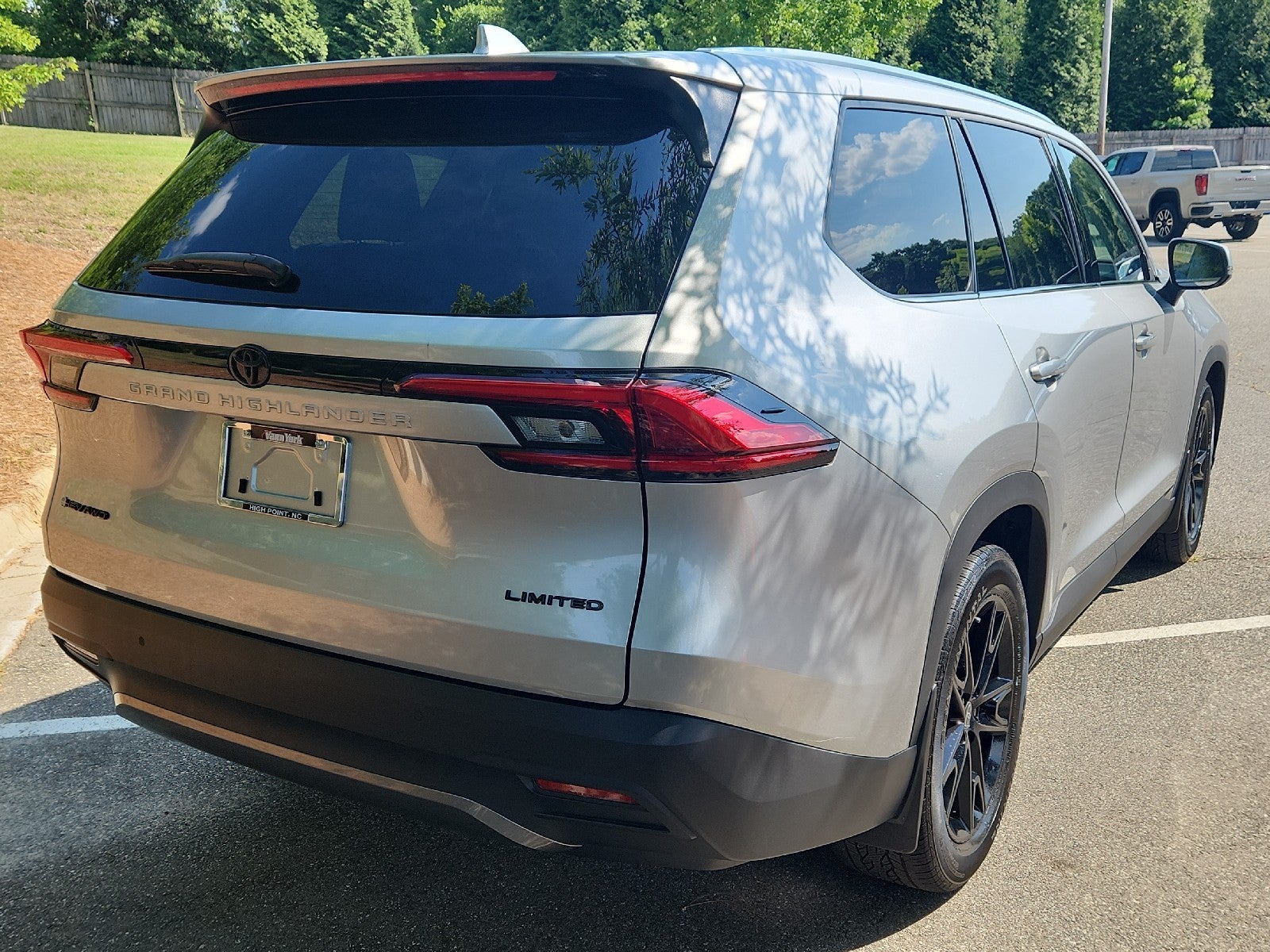 2024 Toyota Grand Highlander Hybrid Limited