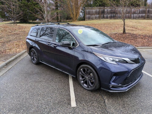 2022 Toyota Sienna XSE