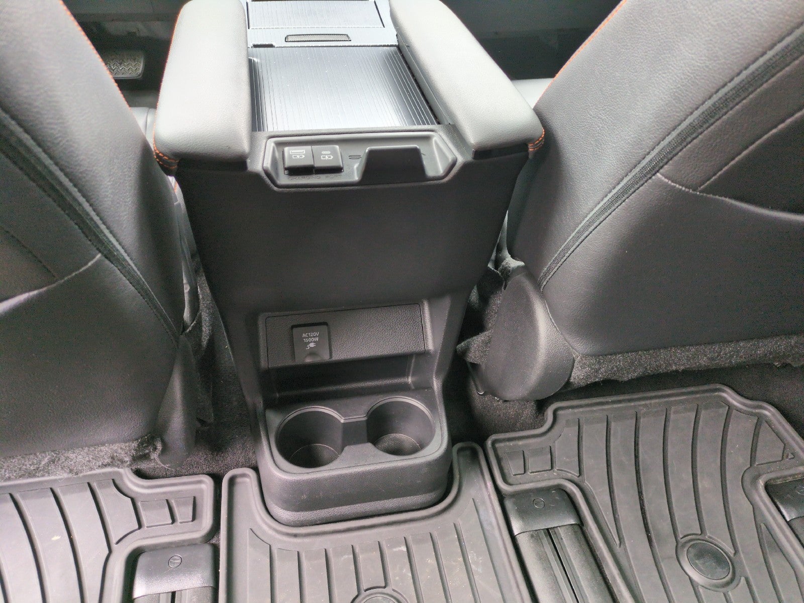 2022 Toyota Sienna XSE