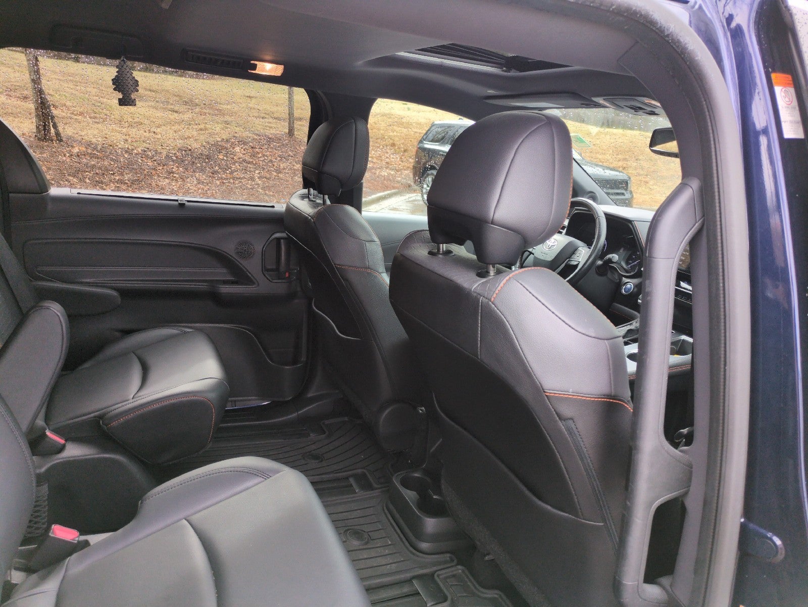 2022 Toyota Sienna XSE