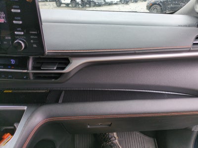 2022 Toyota Sienna XSE