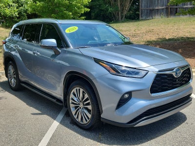 2021 Toyota Highlander Hybrid Platinum