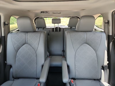 2021 Toyota Highlander Hybrid Platinum