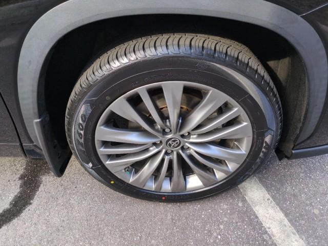 2020 Toyota Highlander Platinum