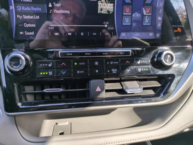 2020 Toyota Highlander Platinum