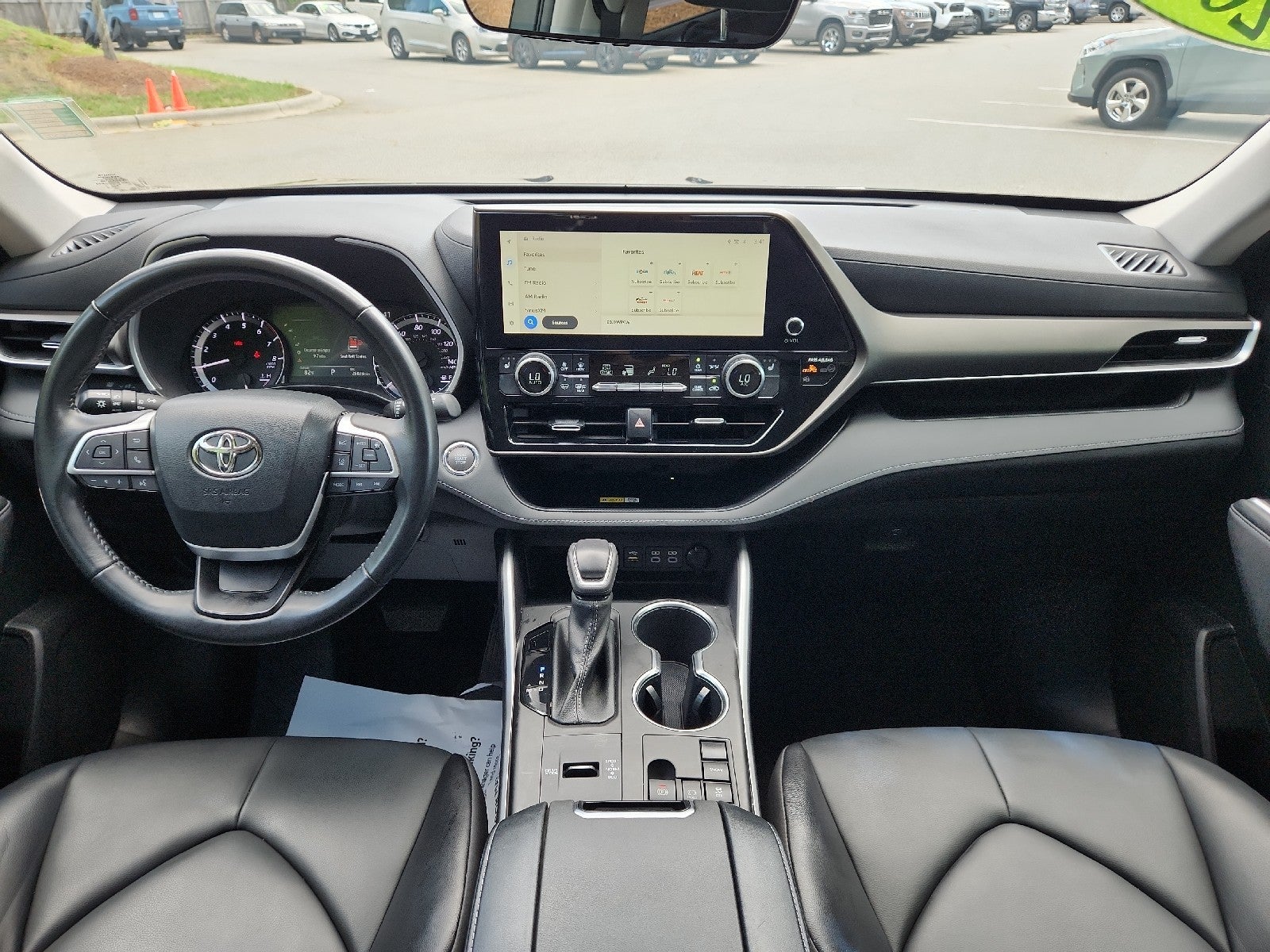 2023 Toyota Highlander XLE