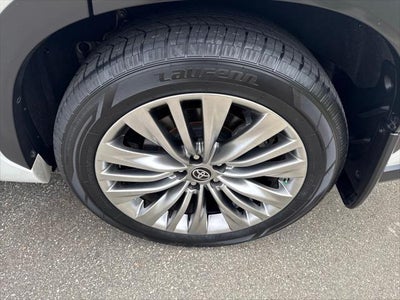 2024 Toyota Highlander Platinum