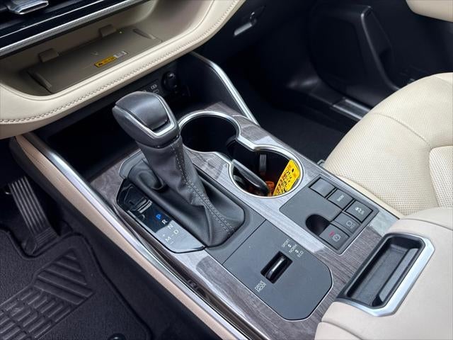 2024 Toyota Highlander Platinum