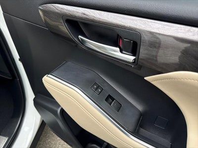 2024 Toyota Highlander Platinum