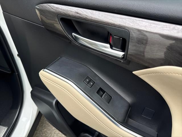 2024 Toyota Highlander Platinum
