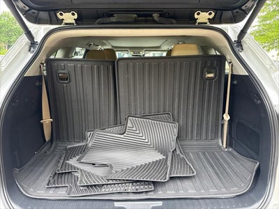 2024 Toyota Highlander Platinum