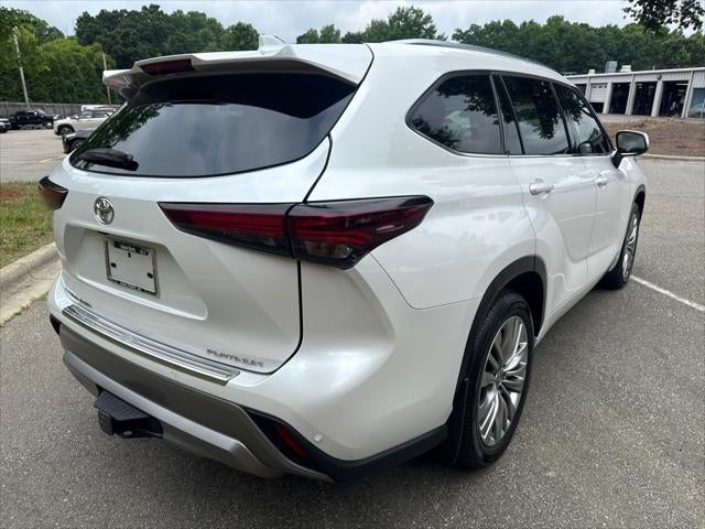 2024 Toyota Highlander Platinum