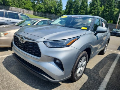 2025 Toyota Highlander LE