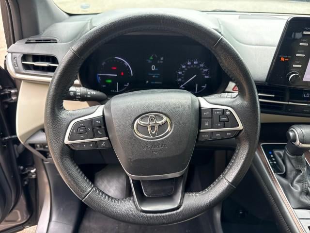 2021 Toyota Sienna XLE