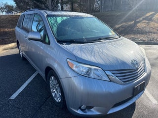2017 Toyota Sienna Limited Premium