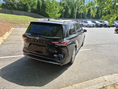2025 Toyota Sienna Limited