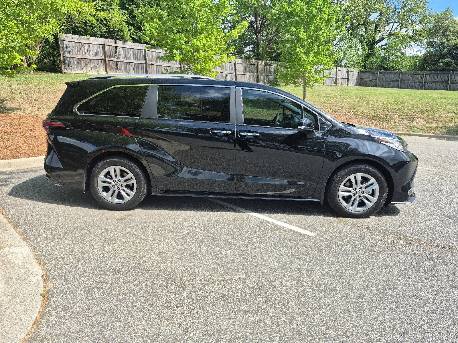 2025 Toyota Sienna Limited