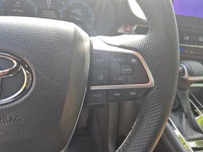 2025 Toyota Sienna Limited