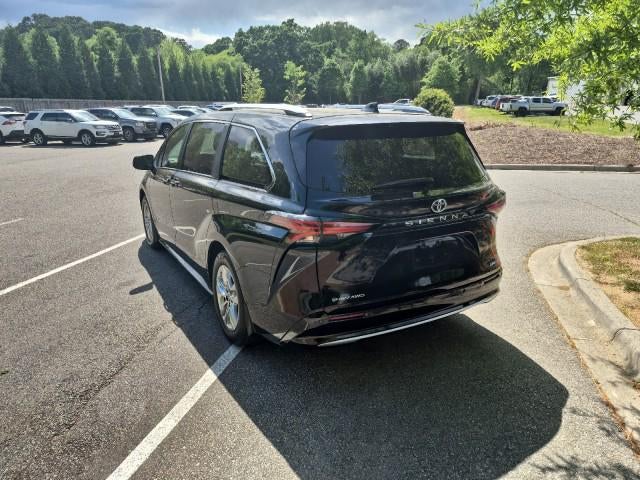 2025 Toyota Sienna Limited