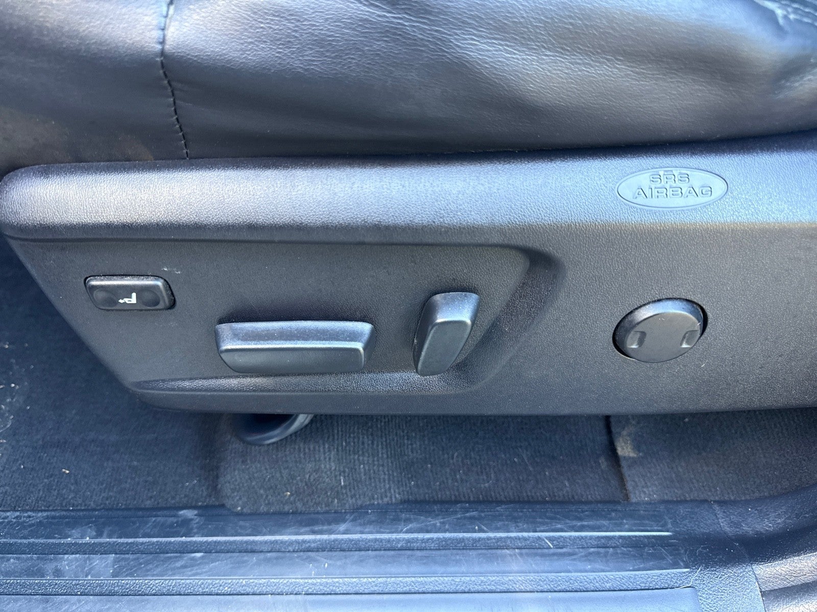 2015 Toyota Tundra 4WD Truck Platinum
