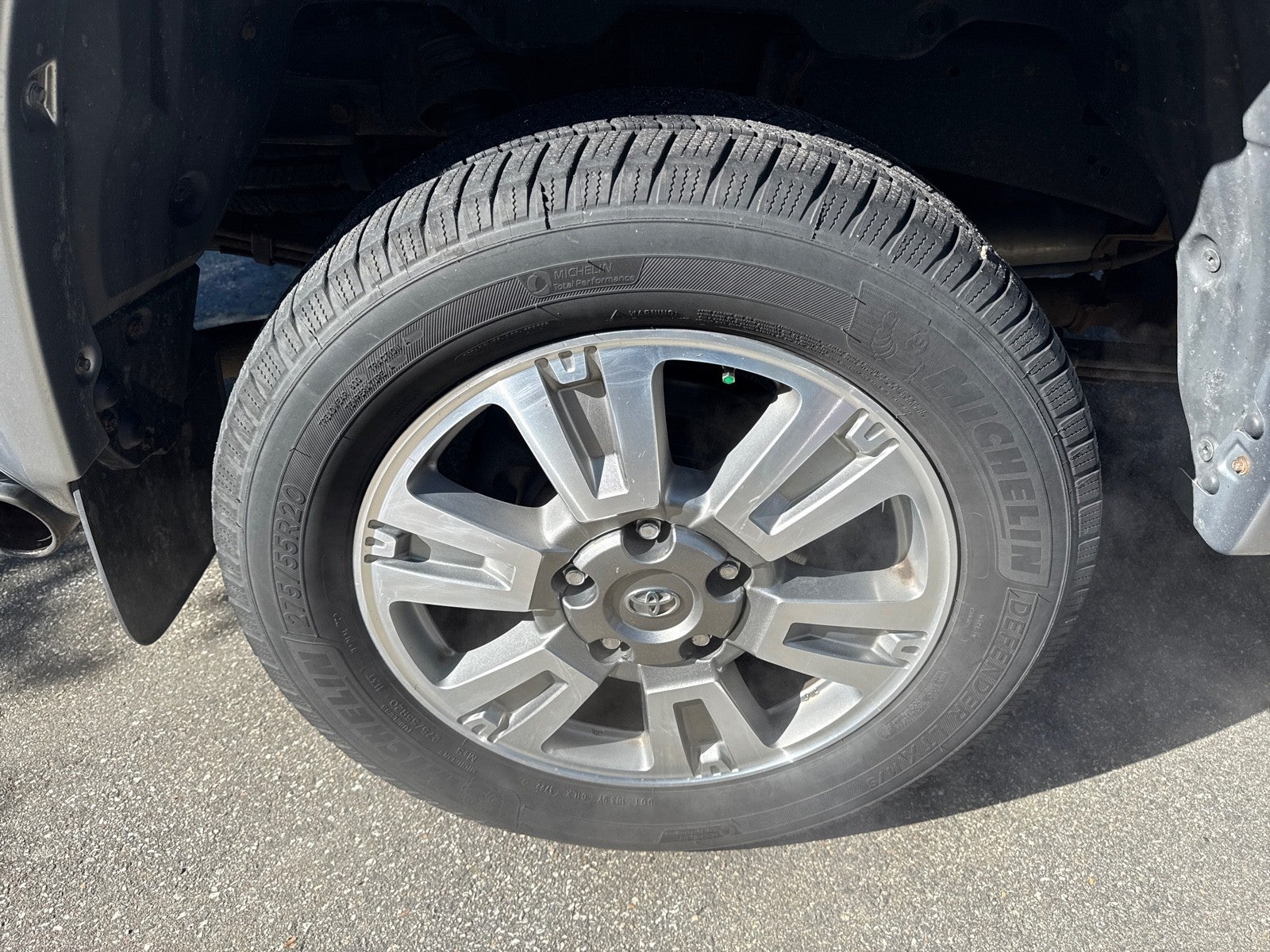 2015 Toyota Tundra 4WD Truck Platinum