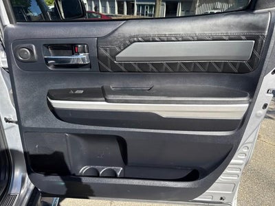 2015 Toyota Tundra 4WD Truck Platinum