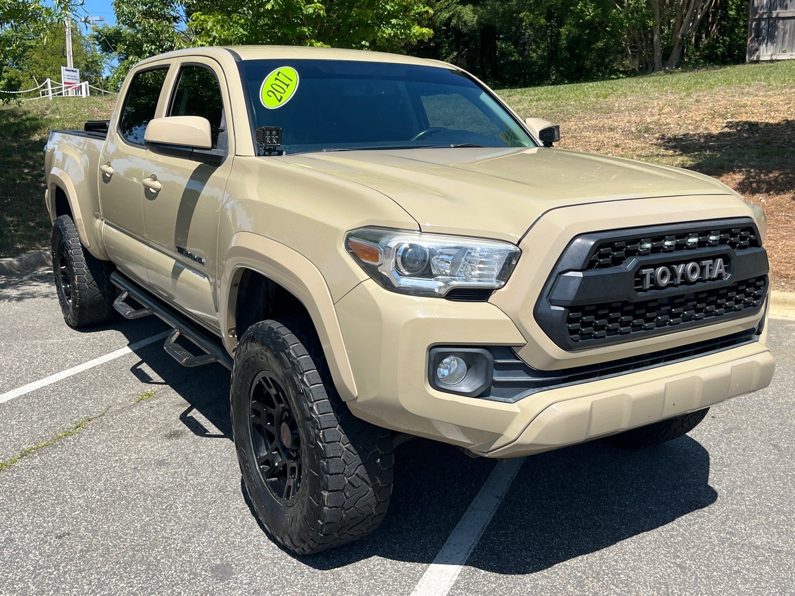2017 Toyota Tacoma SR5
