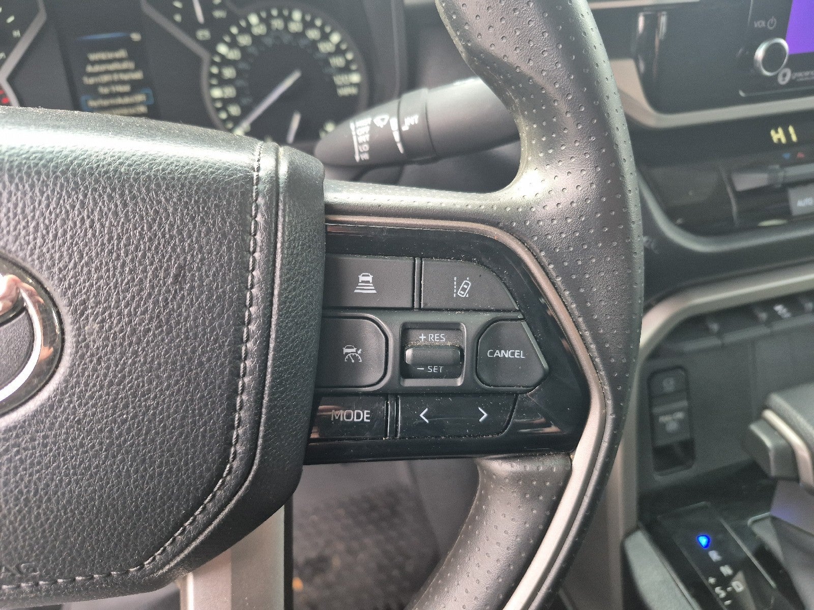 2024 Toyota Tundra 4WD SR5