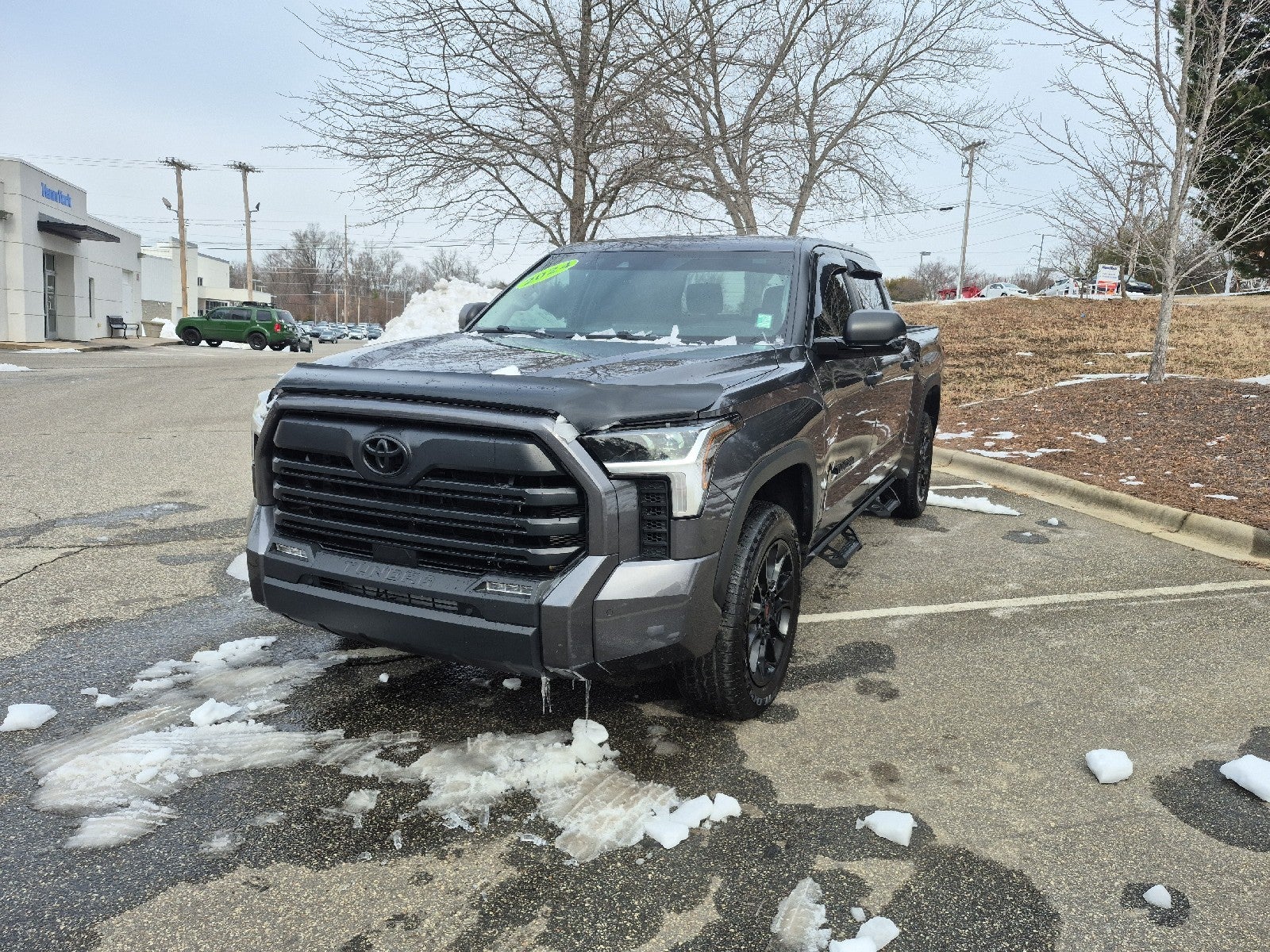 2024 Toyota Tundra 4WD SR5