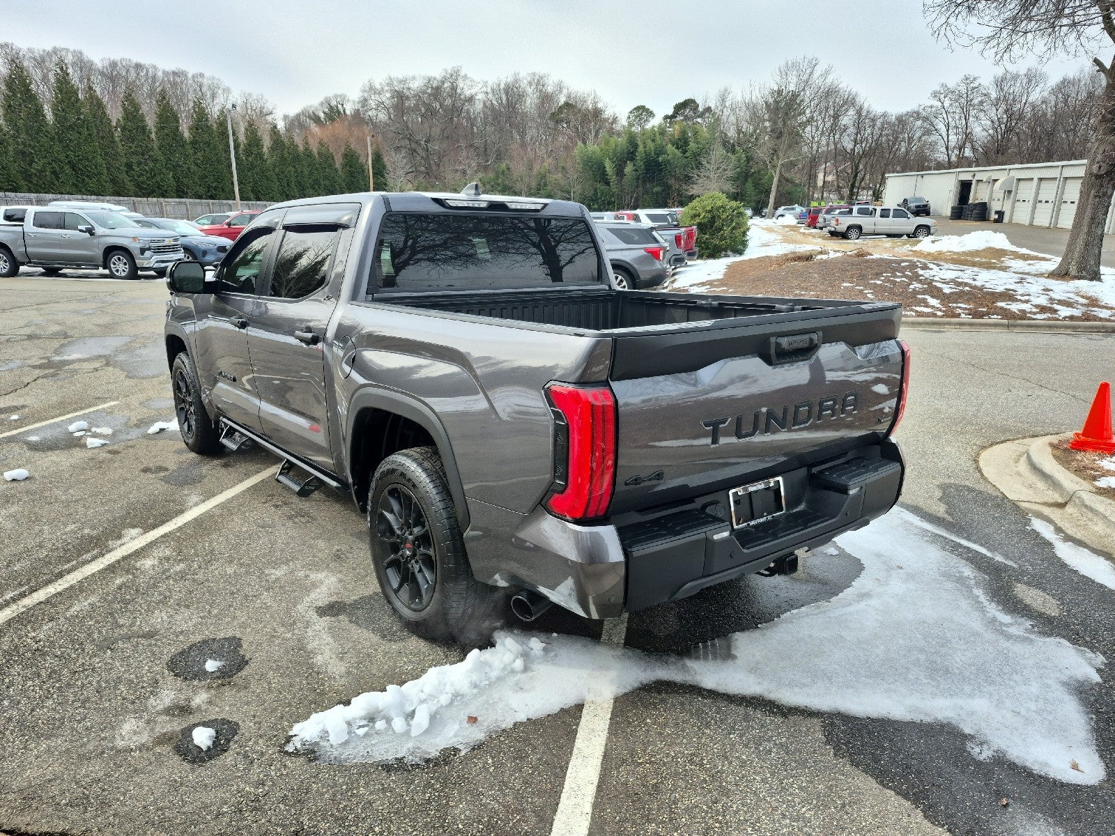 2024 Toyota Tundra 4WD SR5