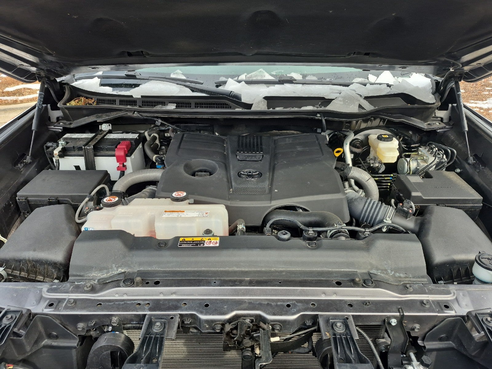 2024 Toyota Tundra 4WD SR5