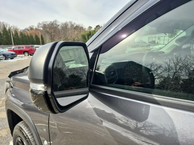 2024 Toyota Tundra 4WD SR5